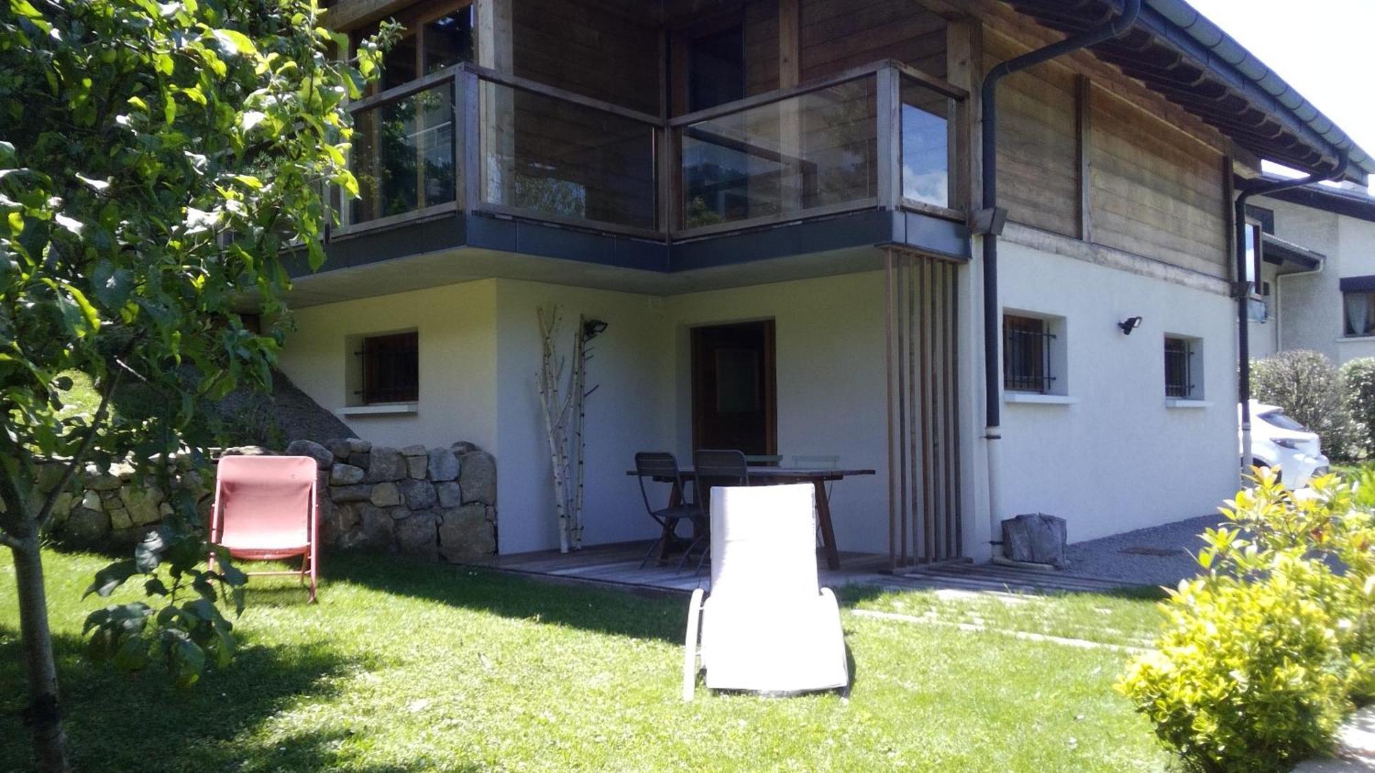 Studio Des Dents De Lanfon Talloires Exterior photo